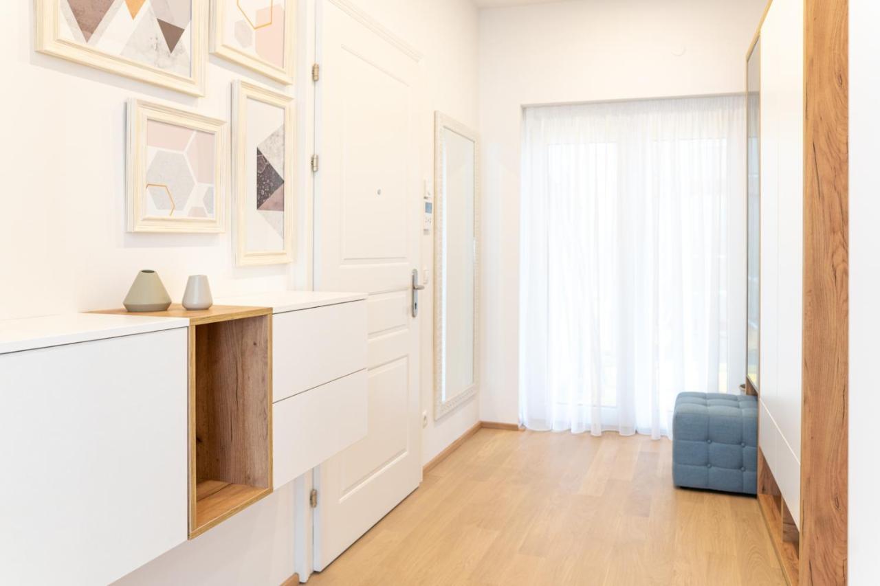 Modern 3 Room Apartment In A Prime Location Vienna Exterior photo